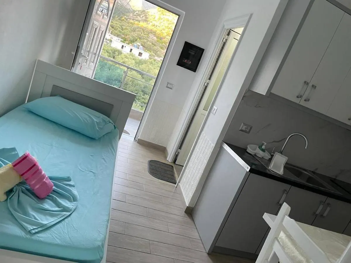Wave N' Sea Apartments Himare 0*,